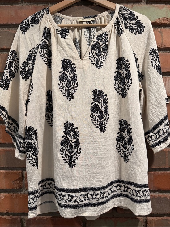 bebonnie Tops - Ivory Peasant Tunic with Black Floral Print - Women Tops